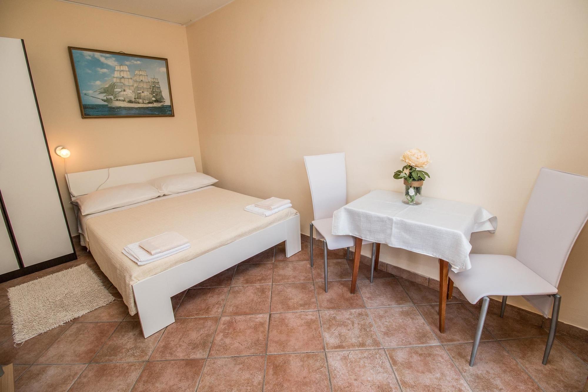 Apartments Divna Ρόβινι Εξωτερικό φωτογραφία